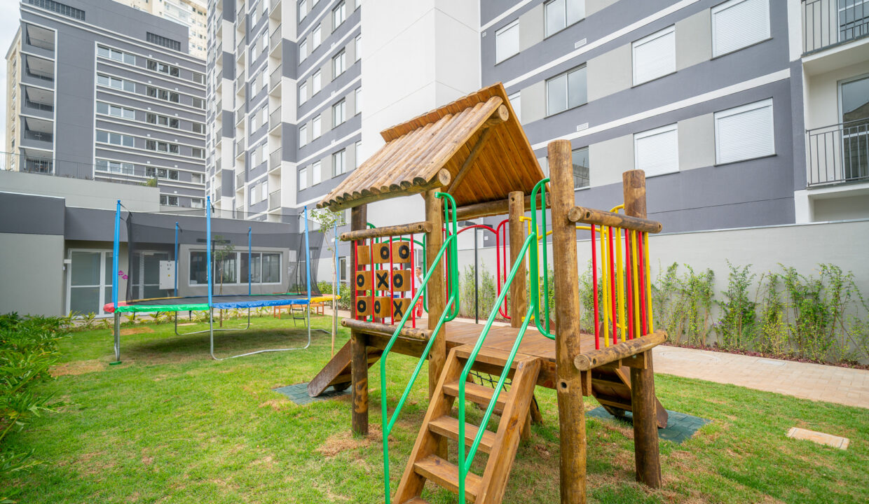 12-03-2025-11-15-05-114146-responsive-2408x1080-dsc01227