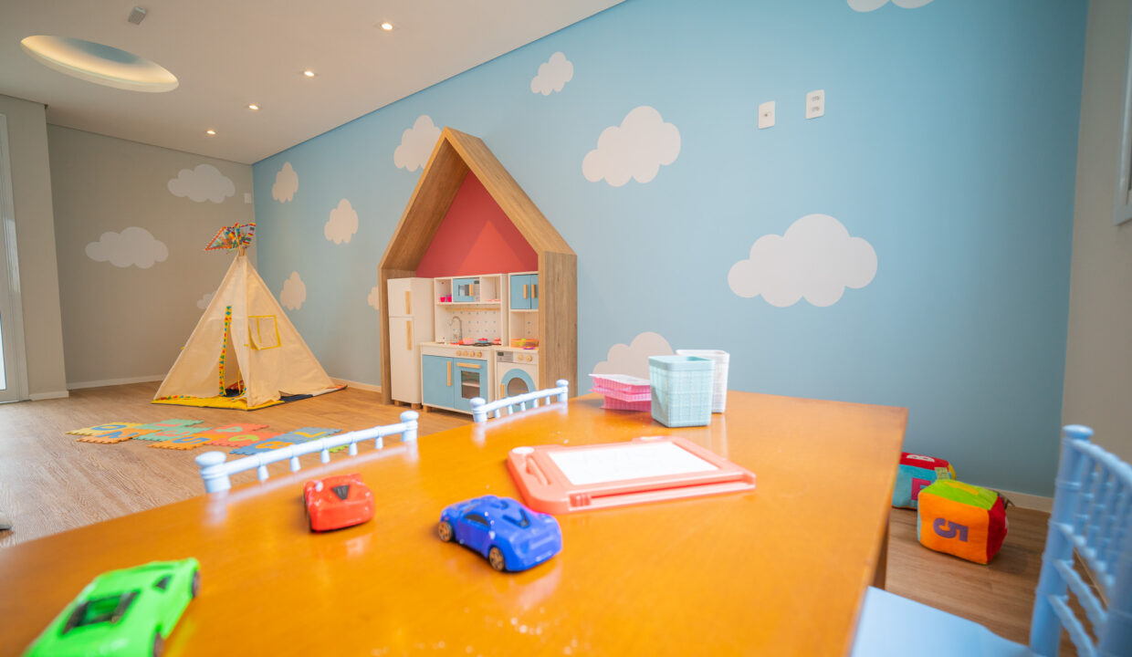 12-03-2025-11-20-12-713072-responsive-2408x1080-dsc01295